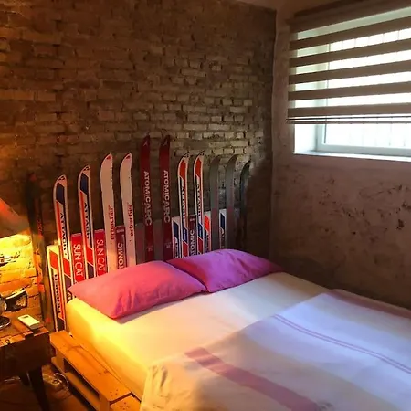 Ozzy Homes * أنطاليا