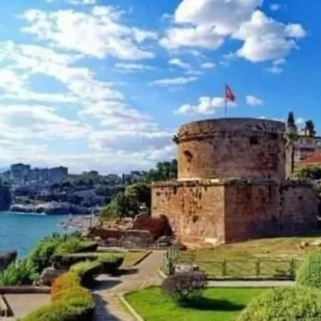 Ozzy Homes * Antalya