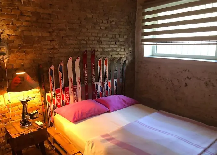 Ozzy Homes * Antalya