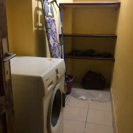 Ozzy Homes Apartament